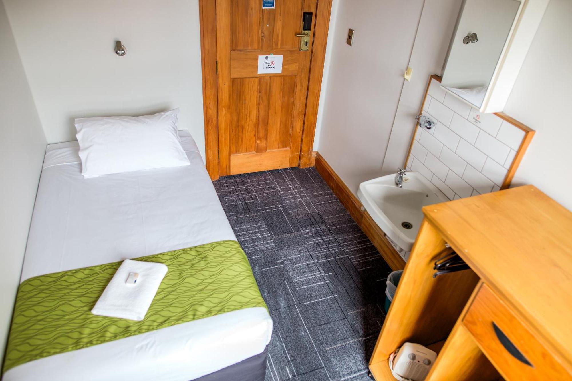 The Cambridge Hotel & Backpackers Wellington Bilik gambar